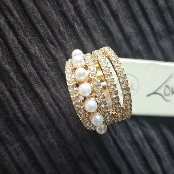 Lovisa Jewelry - Lovisa Gold Tone Cz & Pearl Ring